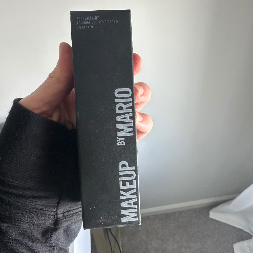 Makeup by Mario foundation - color N8